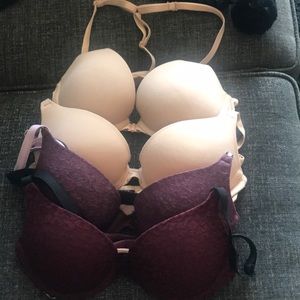 PINK 32B push-up Bra’s (4) SHIP TODAY